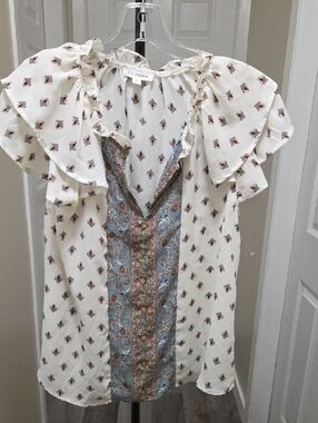 Blue Pepper Printed Tiered Ruffle Sleeves Lightweight Top